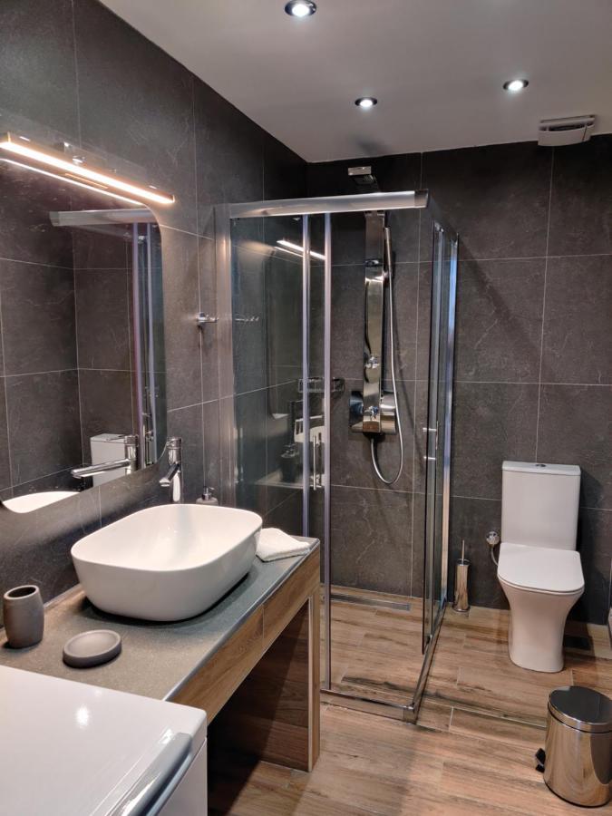 Mare Monte Luxury Apartments 3 Néa Szkióni Kültér fotó